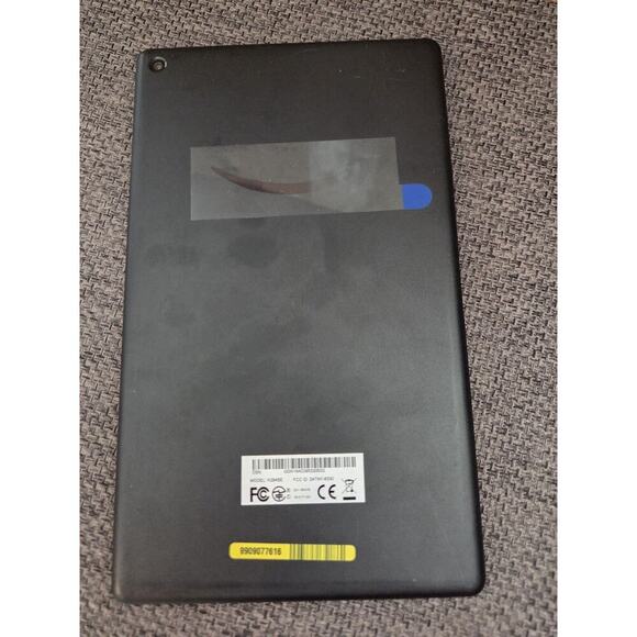 Amazon Fire HD 8 (8th Generation) 16 GB, Wi-Fi, 8 in - Black (without Special... - Picture 2 of 3